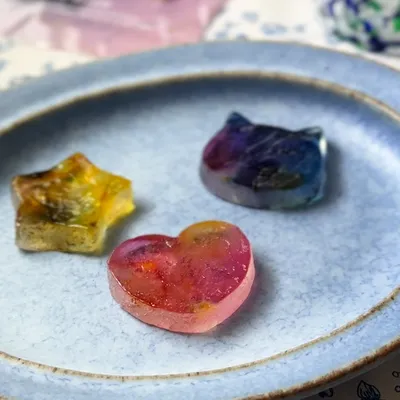 簡単にできる手作り琥珀糖を楽しもう