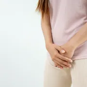 生理前の茶色いおりものは何日間続く？原因や妊娠・病気との関連性も解説