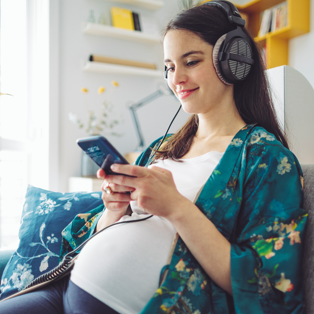 医師監修 赤ちゃんとのコミュニケーション 音楽を流すと胎動が起こる Mamadays ママデイズ