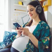 【医師監修】赤ちゃんとのコミュニケーション 音楽を流すと胎動が起こる？