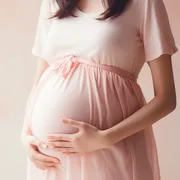結婚式にお呼ばれ！妊婦が避けるべき食材は？食事の内容は変えてもらえる？