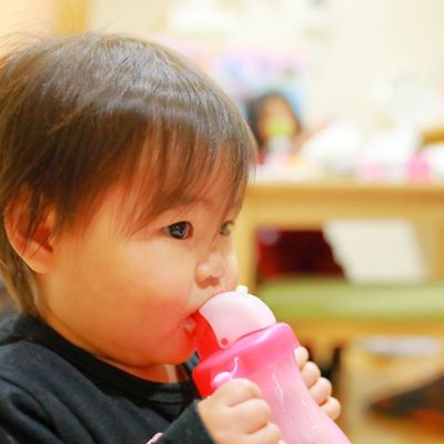赤ちゃんのストロー練習方法 便利アイテム10選を紹介！