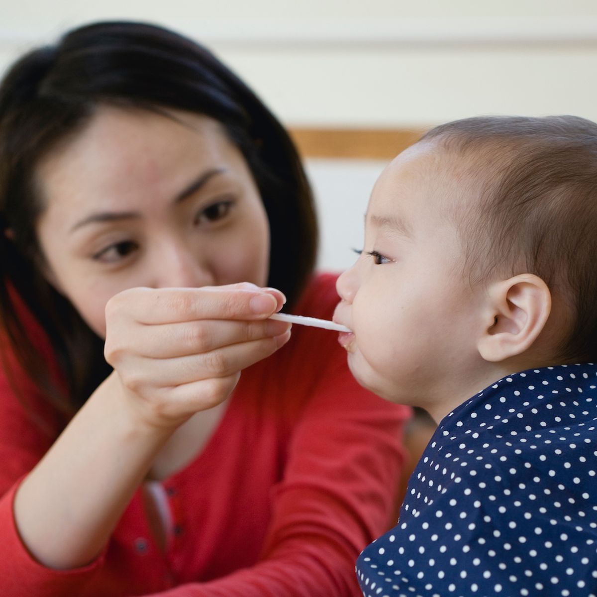 管理栄養士監修 離乳食を2回食 3回食に進めるタイミングと食べる時間は Mamadays ママデイズ