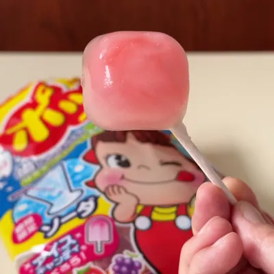 キャンディを凍らせるだけ!簡単シャリシャリアイス