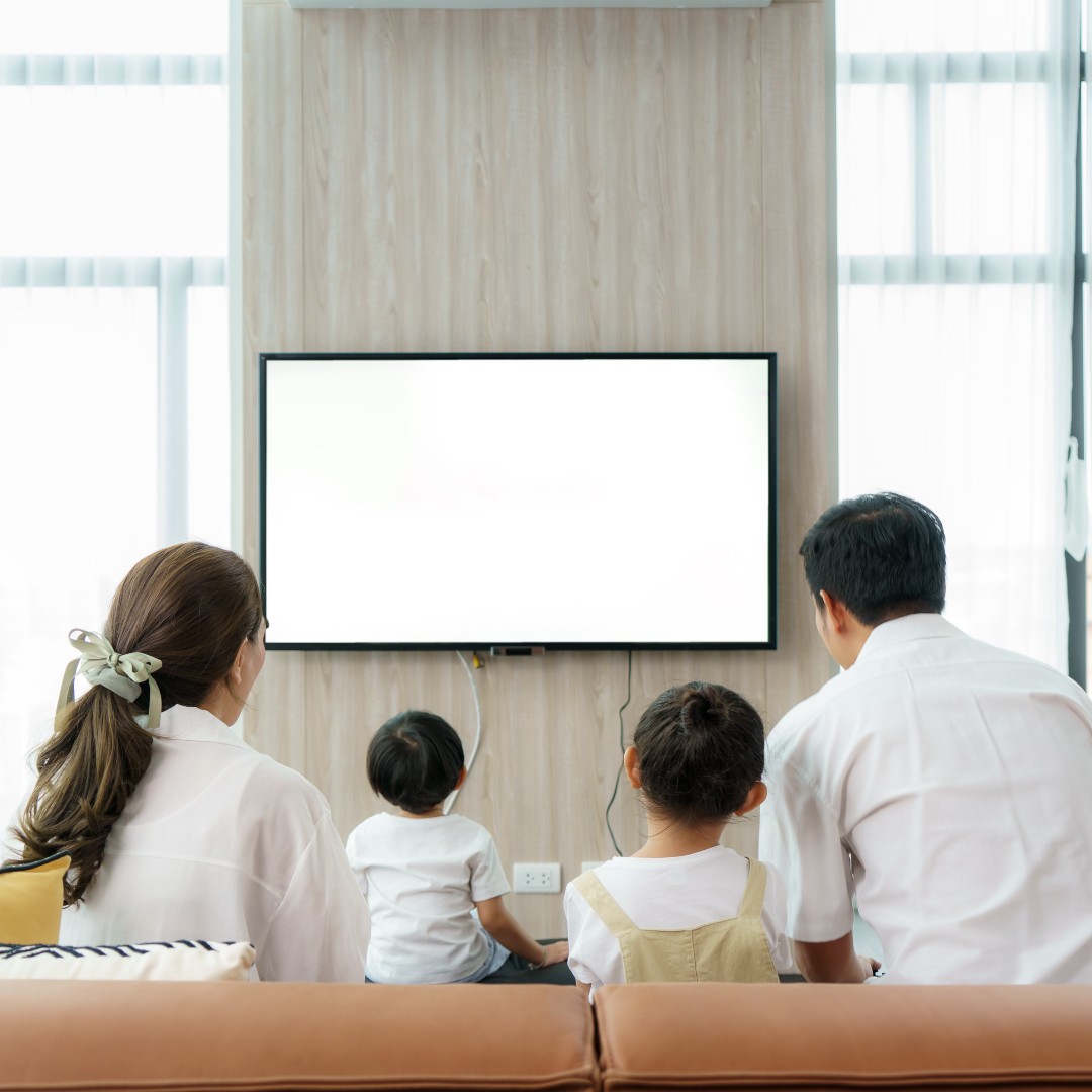 赤ちゃんはアンパンマンにいつから興味をもつ テレビを見せる時期は Mamadays ママデイズ