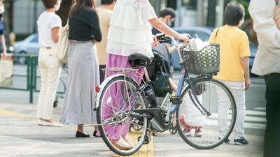 【医師監修】妊娠中は自転車にいつまで乗って大丈夫？胎児への影響や送迎や買い物時の注意点