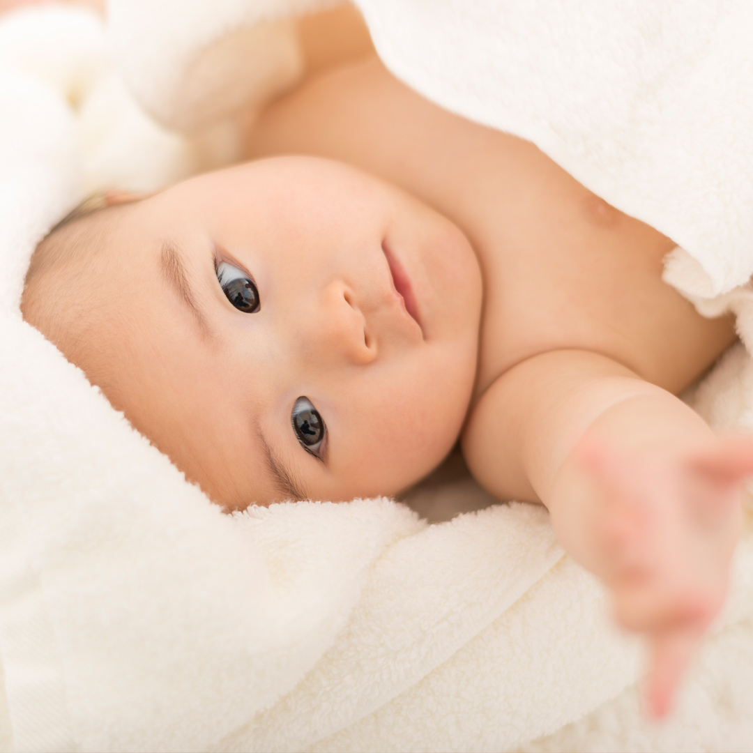小児科医監修 赤ちゃんの発育と生活 生後1か月 Mamadays ママデイズ