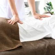 妊活中に整体に行ってもいい？不妊への効果や適切なタイミングも解説