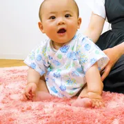 服で夏っぽさUP！　ロンパースタイプの甚平がかわいい