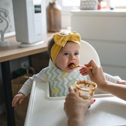 管理栄養士監修 離乳食のタイミングが難しいときは 機嫌が悪いときや寝起きは Mamadays ママデイズ