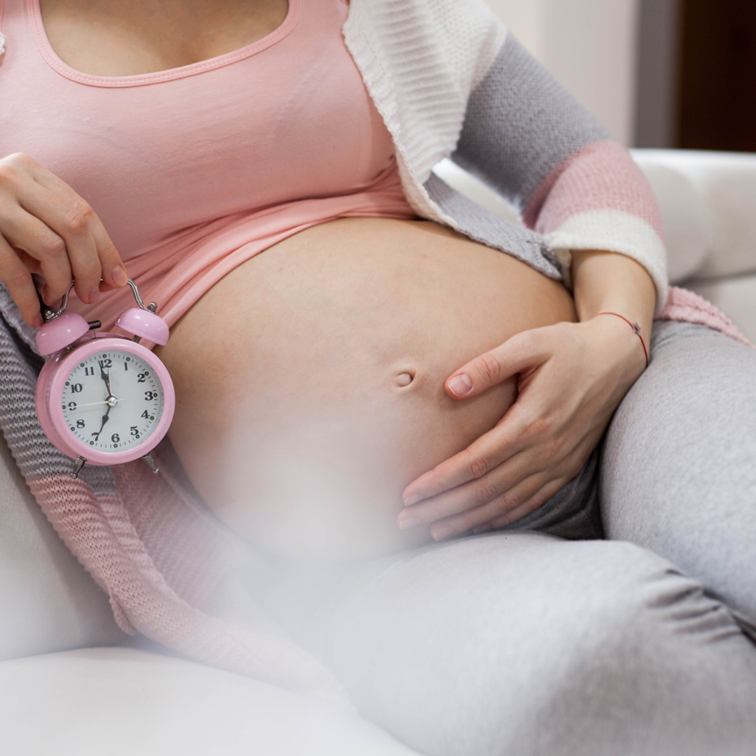 Период беременности и родов послеродовой период. Беременность фон. Шевеления на 35 неделе