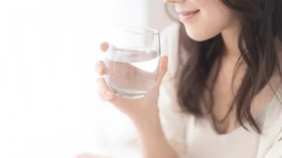 つわり中ポカリスエットしか飲めないけど大丈夫？効果や飲む際の注意点を解説！【管理栄養士監修】