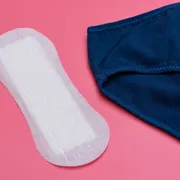 おりものの役割とは？生理周期による変化や受診が必要な状態も解説