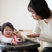 【管理栄養士監修】離乳食の2回食はいつから？量や時間も紹介