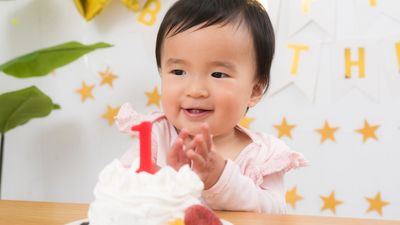 【女の子】1歳の誕生日プレゼントのおすすめ人気ランキング3選