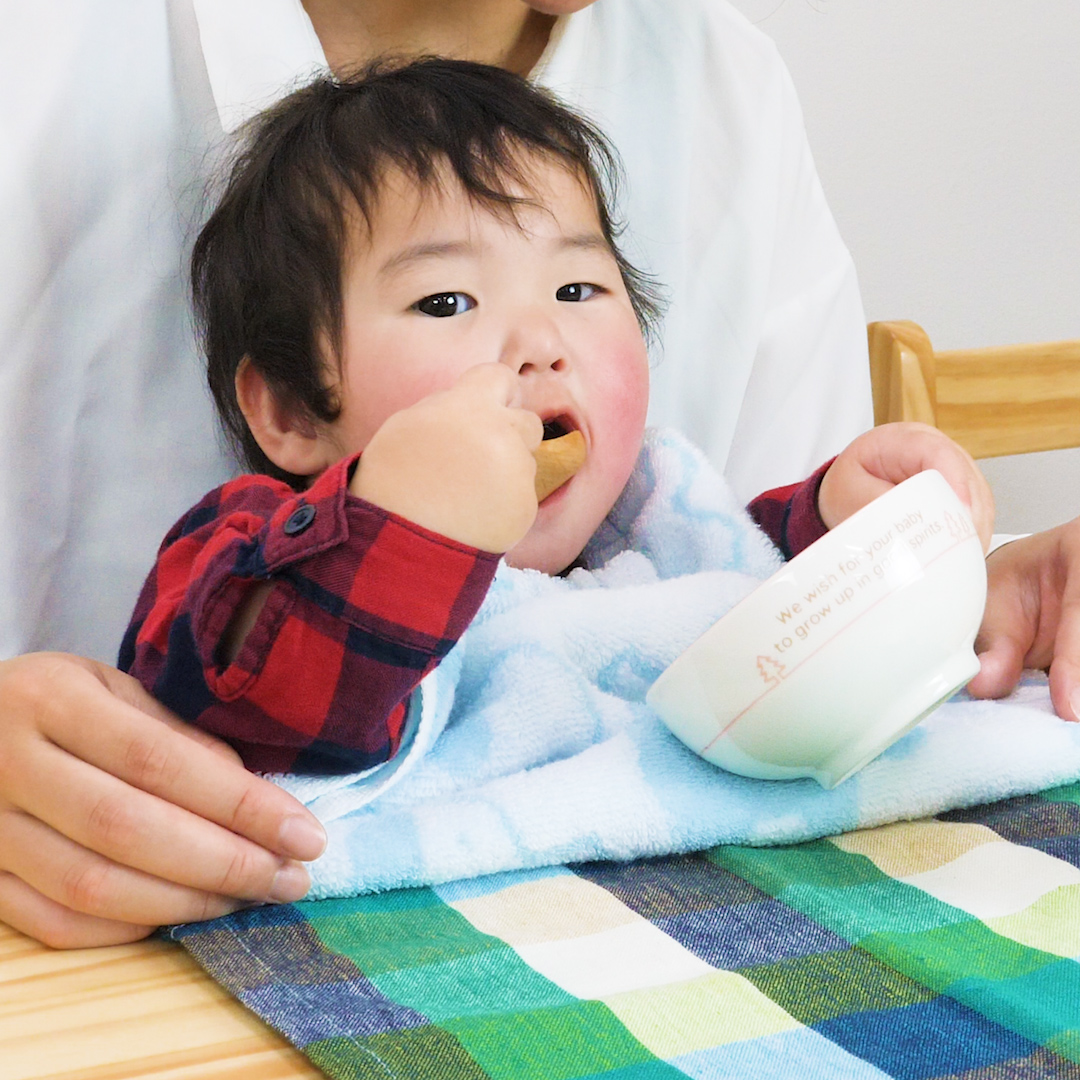 保育士監修 よだれかけはいつからいつまで必要 2ページ目 Mamadays ママデイズ