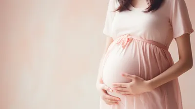 結婚式にお呼ばれ！妊婦が避けるべき食材は？食事の内容は変えてもらえる？