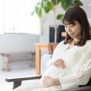 35歳以上でも自然妊娠できる？妊娠率や高齢出産のリスクも解説