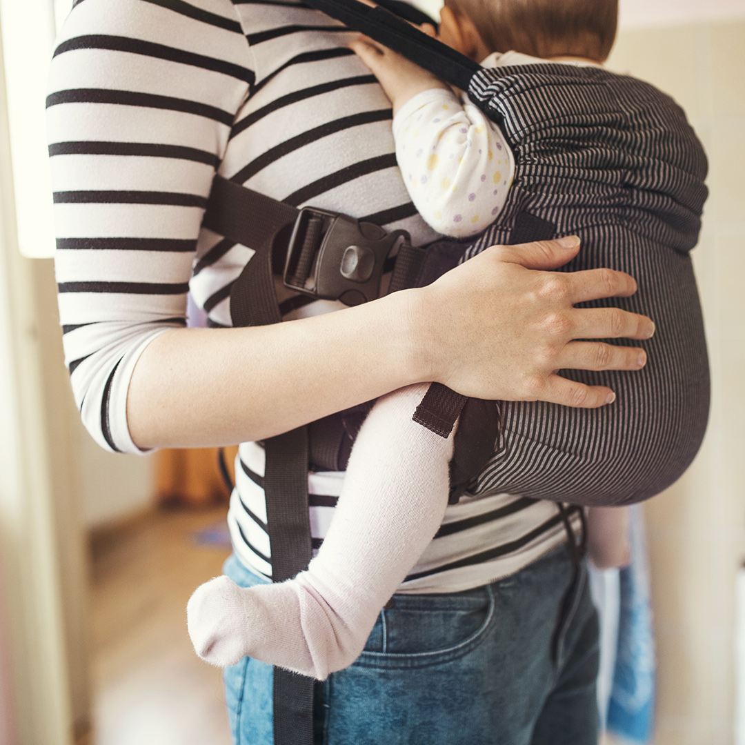 新生児から抱っこ紐は使える 人気の抱っこ紐4選 Mamadays ママデイズ