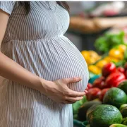 妊娠中の塩分制限におすすめの食事は？減塩のポイントや適切な摂取量も解説