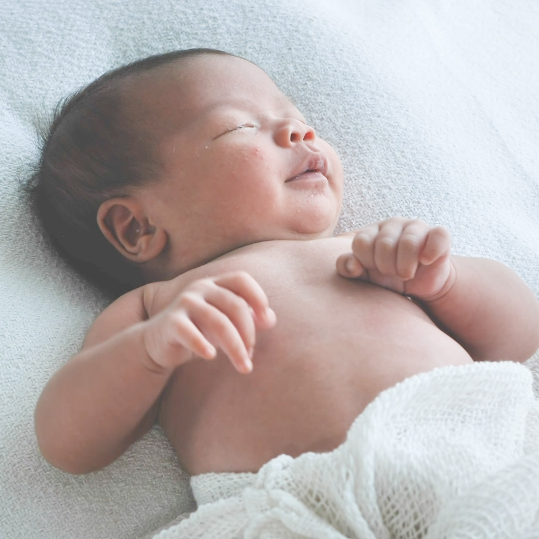 育児の予習に　生後0〜2か月の赤ちゃん