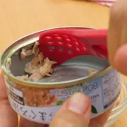 4役こなす！？　100均のツナ缶用のスプーン