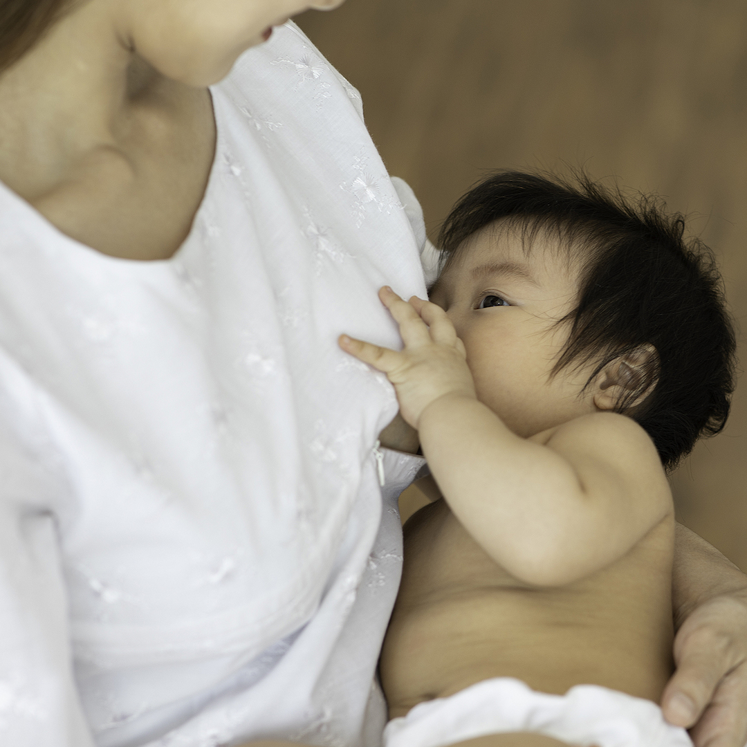 【助産師監修】差し乳とは？いつからなる？母乳不足との見分け方、対処法など