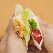 パーティーメニューに 餃子の皮が大変身！