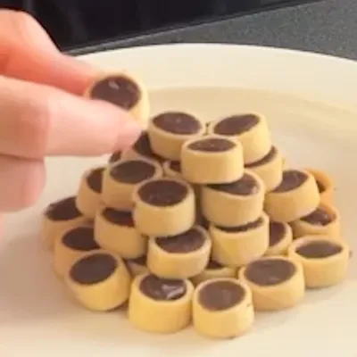 身近な材料で楽しくおやつ作り