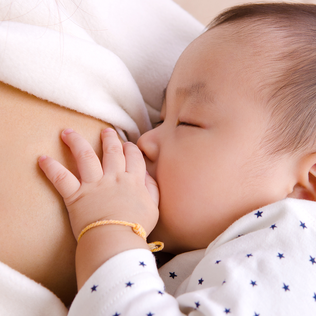 医師監修 夜間授乳はいつからいつまで 悩みや解決法について Mamadays ママデイズ