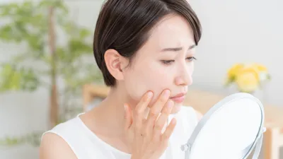 妊娠中に肌が乾燥するのはなぜ？乾燥する原因と妊娠中でもできるスキンケア方法を解説！