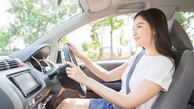 妊婦が運転しても大丈夫？シートベルトの着用法・運転時の注意点とは