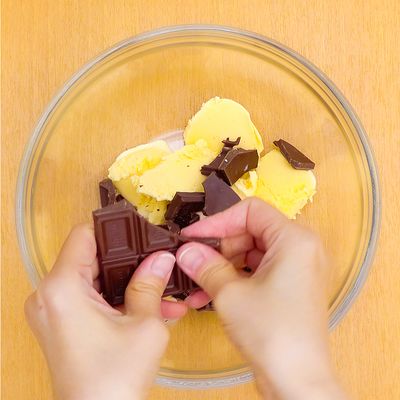 アイスで簡単！3つの材料で生チョコを作る方法