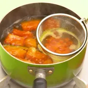 離乳食と大人のご飯を同時に！　同時ゆでテク