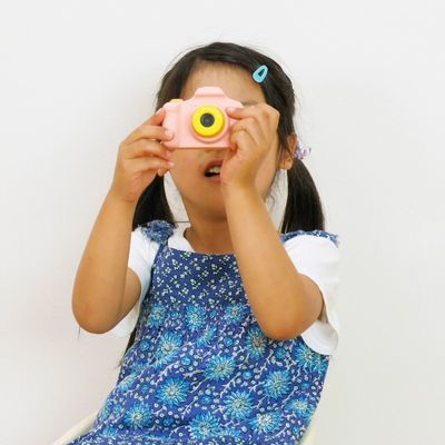 20200413_1500万画素で機能いっぱい 子ども用カメラ_白完サムネ.00_00_12_24.静止画004