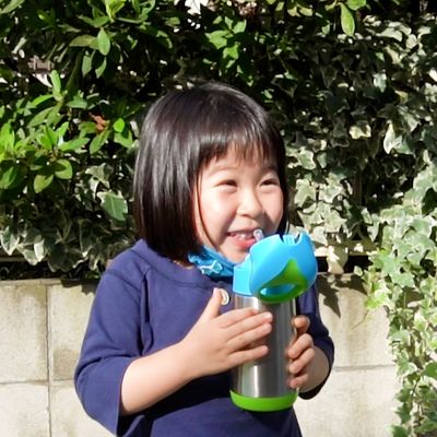 EC_白完用_夏の必需品_保冷も保温もできるストロー水筒.00_00_14_26.静止画004