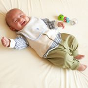 4ヶ月の赤ちゃん　どんな服装がいい？