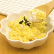 【管理栄養士監修】離乳食の親子丼はいつから？動画で見られるレシピも紹介