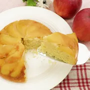 簡単おもてなし　炊飯器りんごケーキ