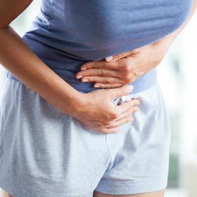 【医師監修】妊娠初期に出血と腹痛：原因と対処法について