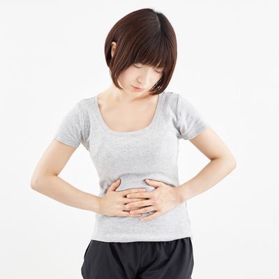 【医師監修】妊娠初期の下腹部痛:注意すべき場合や対処法について
