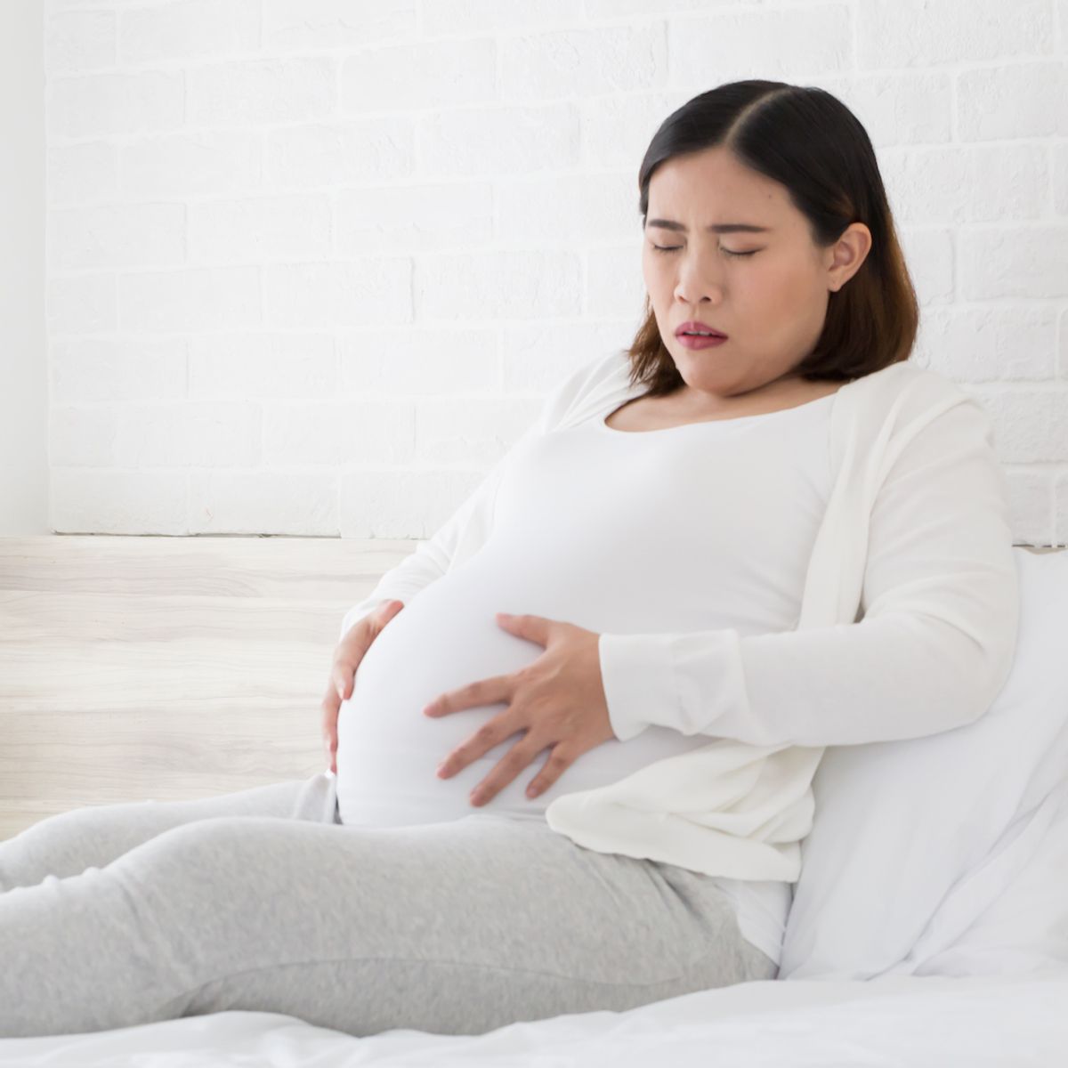 医師監修 妊娠後期に息苦しくなるのはなぜ 貧血との関係は Mamadays ママデイズ 医師監修 妊娠後期に息苦しくなるのはなぜ 貧血との関係は Mamadays ママデイズ