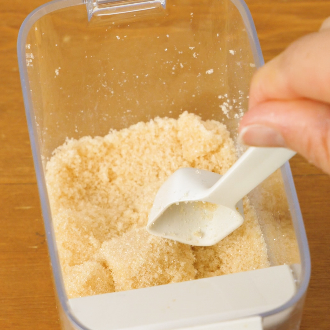 カチカチ砂糖をサラサラにする簡単テクニック