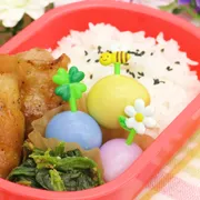 お弁当やパーティーに！　カラフルな卵（1歳6か月頃から）