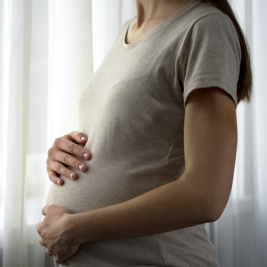 妊娠中の子宮頸管ポリープは手術する？治療内容・費用は？